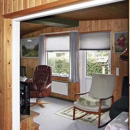 Semesterbostad Holiday Home Kastanievej Broager